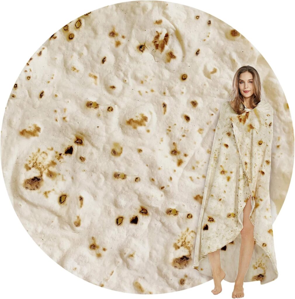 Teens will love this gift: a tortilla blanket