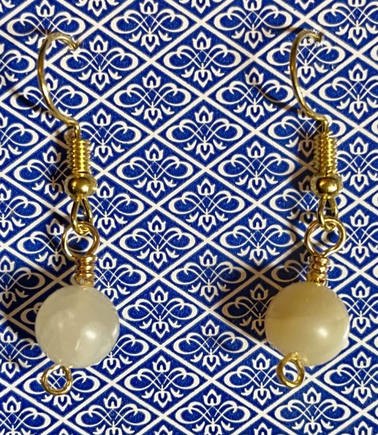 Quartz Simple Wrap Earrings